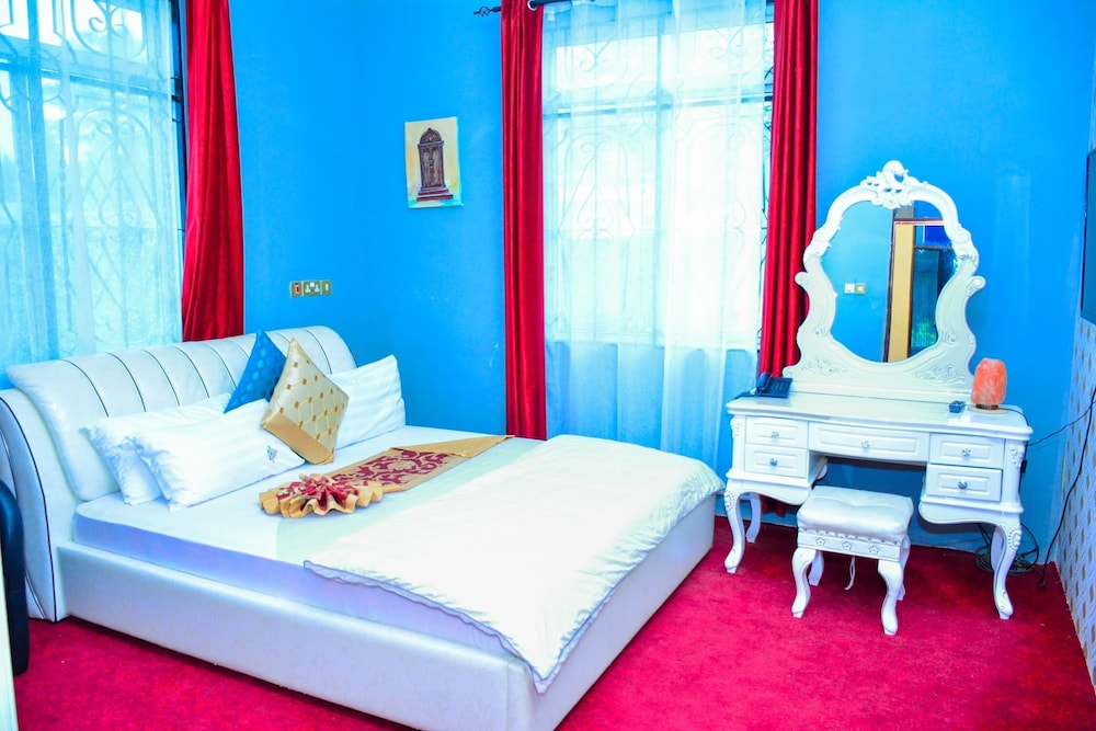Family Suite, 2 Bedrooms, Non Smoking, Garden View