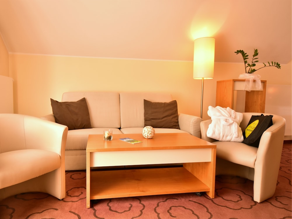 Deluxe Suite, Balcony photo 3