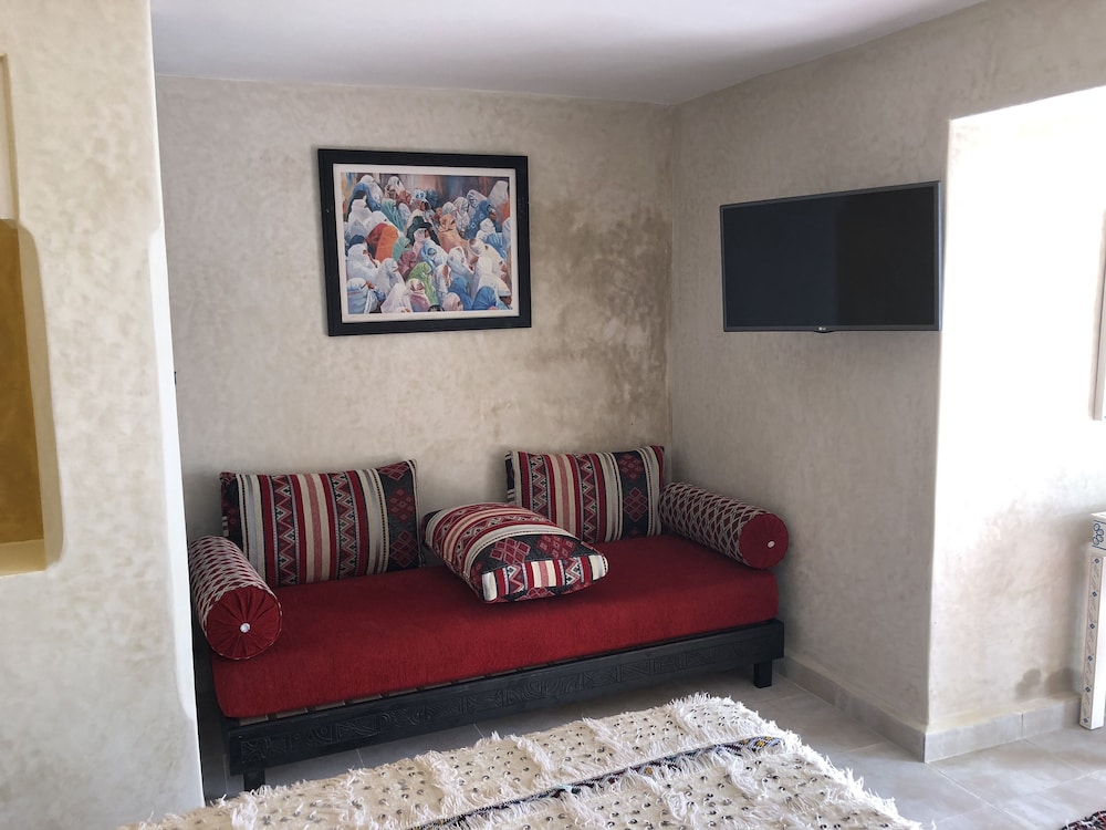 Comfort Triple Room (Majorelle) photo 1