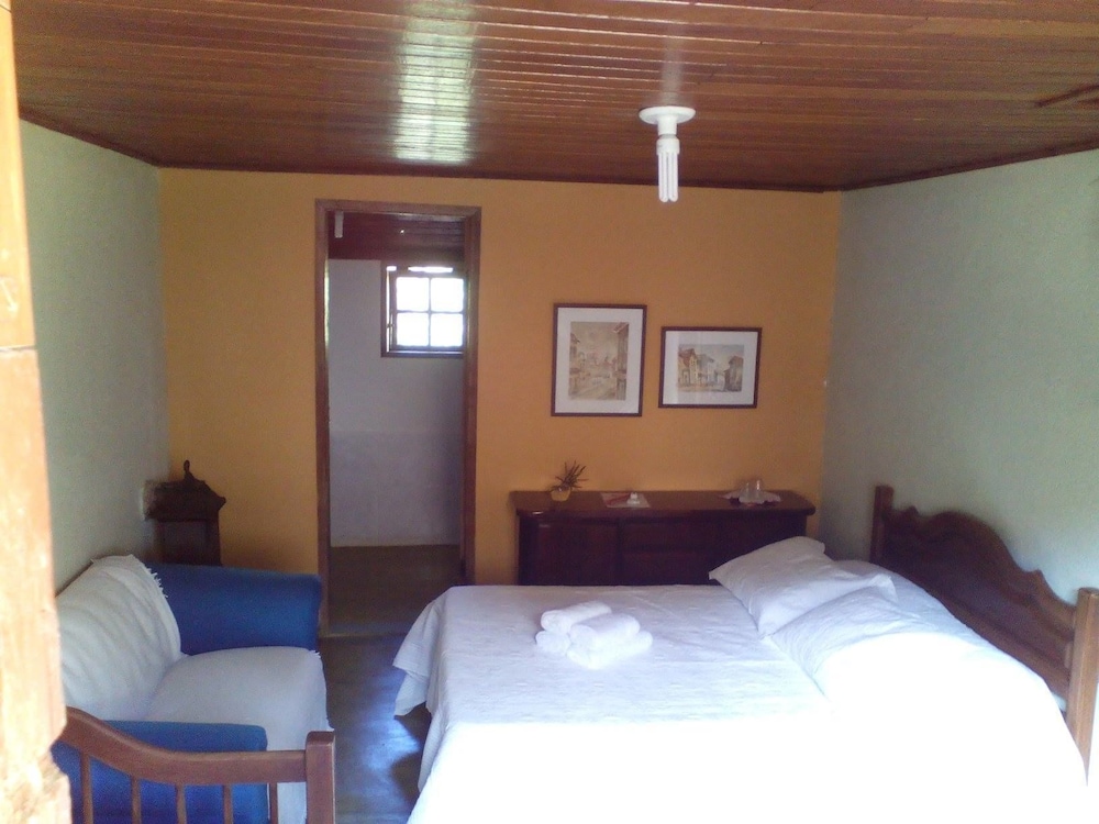 Suite (04) photo 1