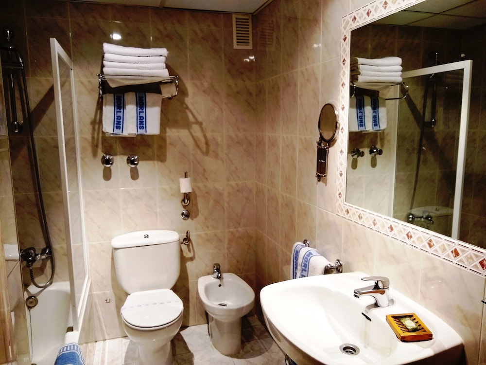 Quadruple Room photo 2