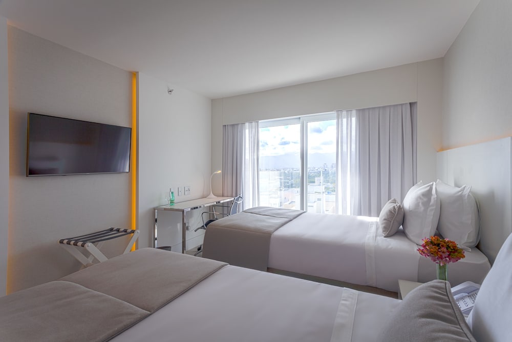 Quadruple Room with Sea View