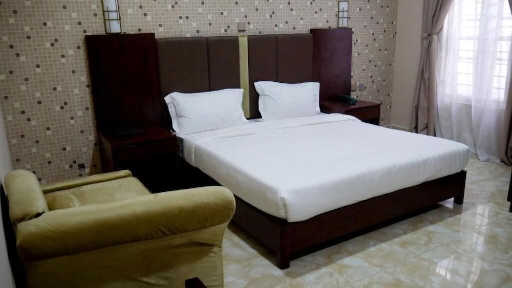Standard Room photo 2