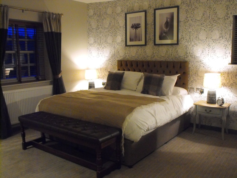 Classic Double Or Twin Room, Accessible, Courtyard View