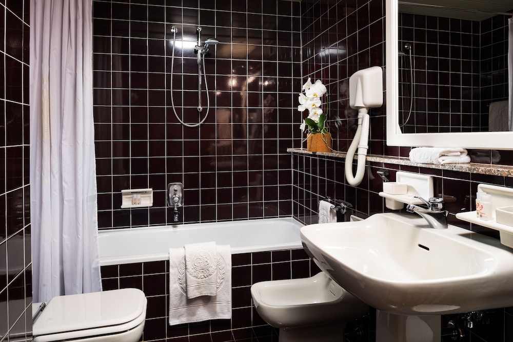 Standard Room - Photo 4