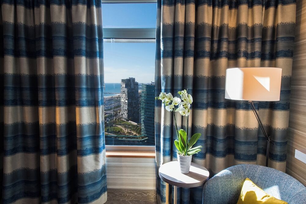 Suite, 1 King Bed