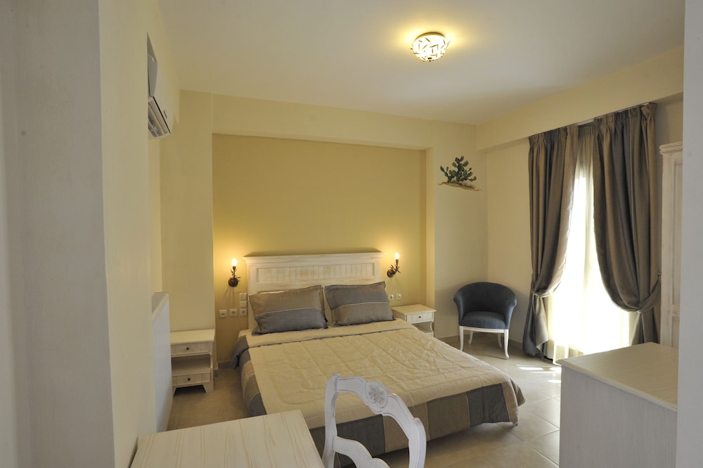 Standard Double Room photo 1