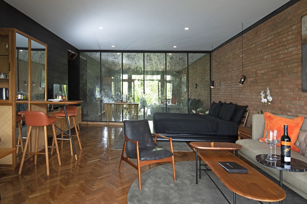 Deluxe Suite, 1 King Bed, Private Pool, Valley View - Photo 3