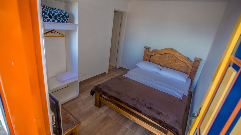 Standard Room photo 3