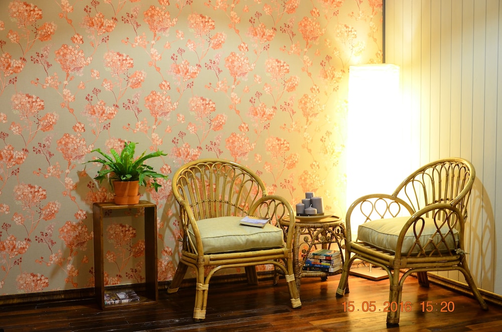 The Oriental-3d (Check In Time Within 18.00pm Only, Shared Bathroom) photo 2