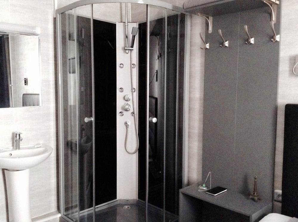 Double Room With Shared Toilets photo 2