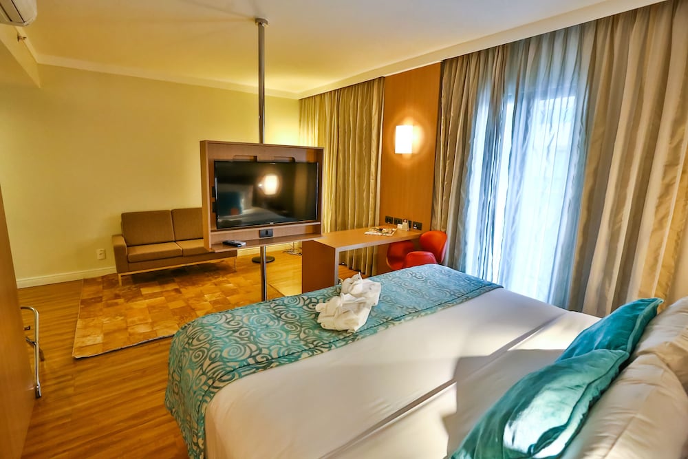 Quarto Business Class photo 1
