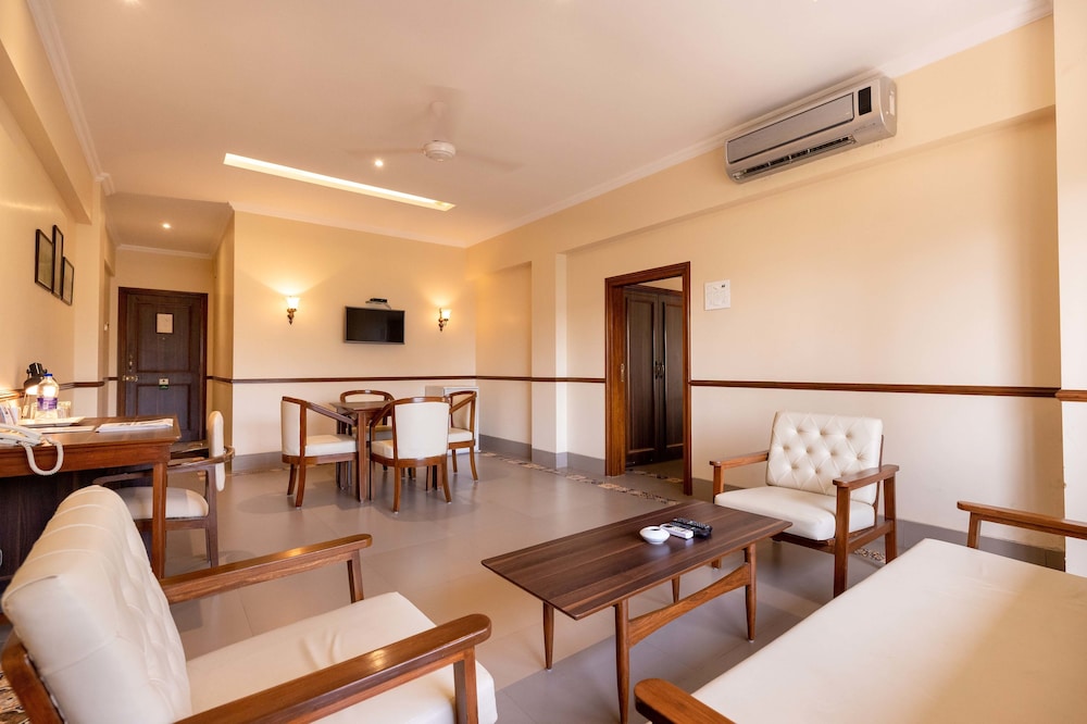 Family Suite - Photo 10