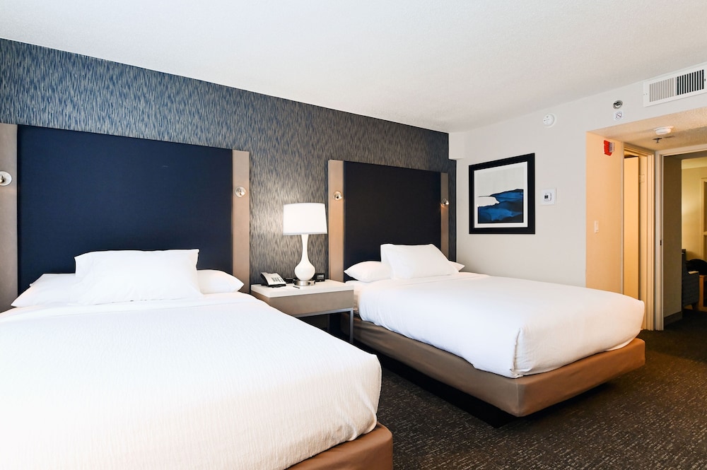 Suite, 2 Double Beds, Accessible - Photo 4