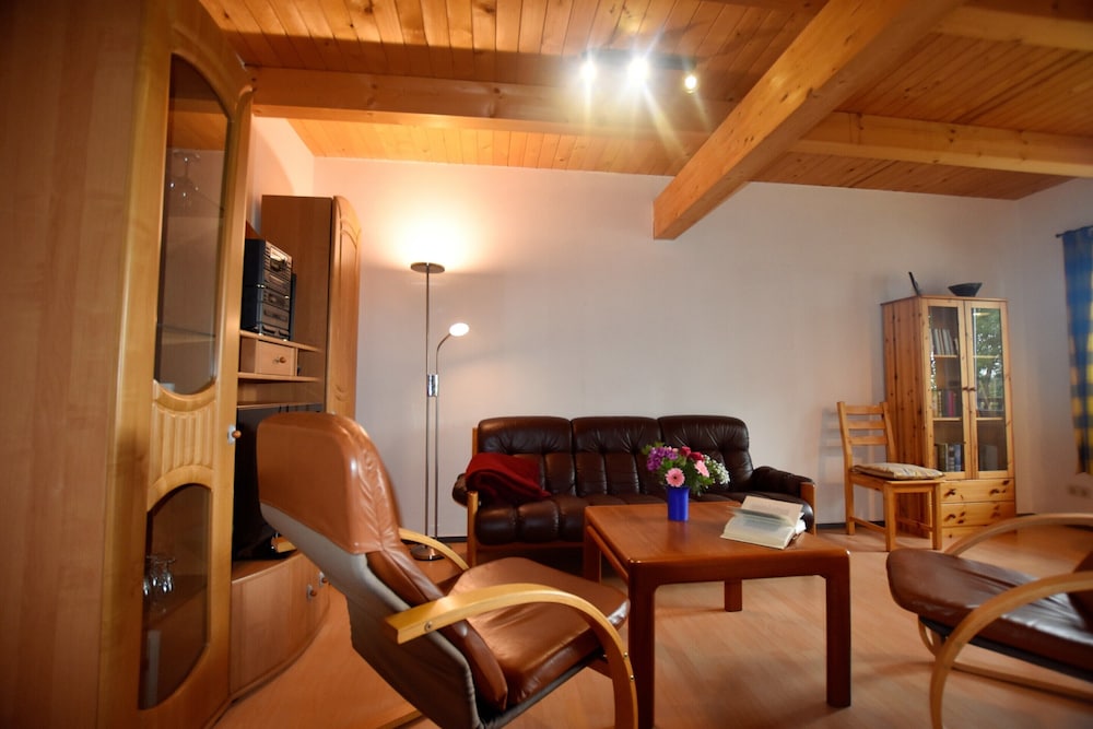 Apartment photo 3