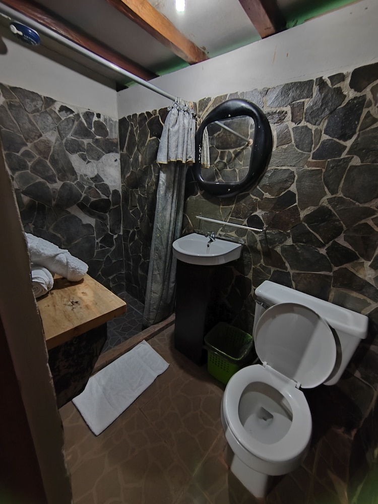 Standard Cabin photo 3