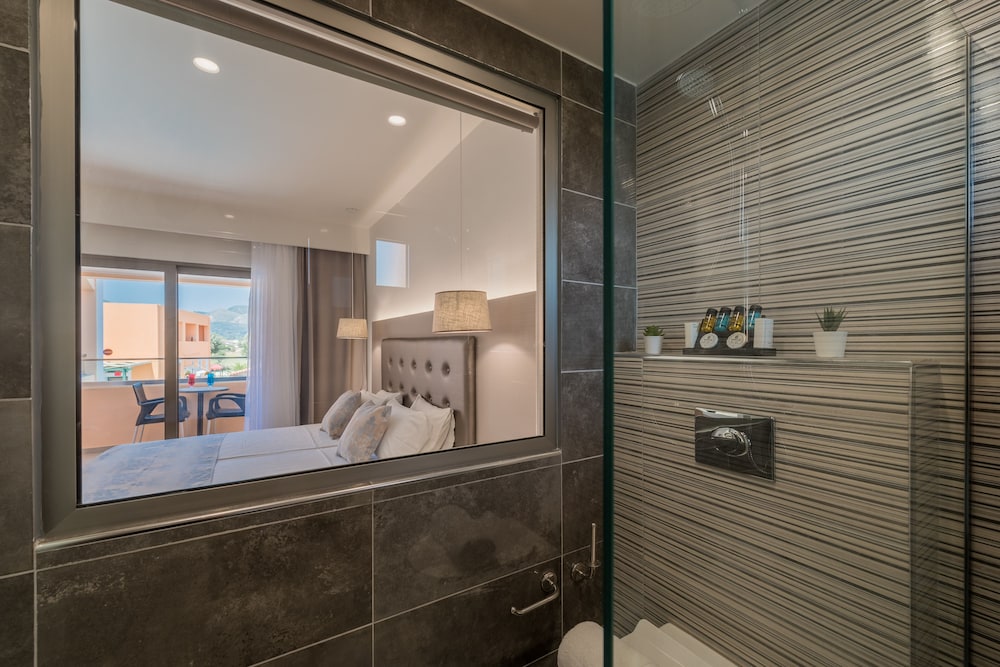 Superior Double or Twin Room - Photo 2