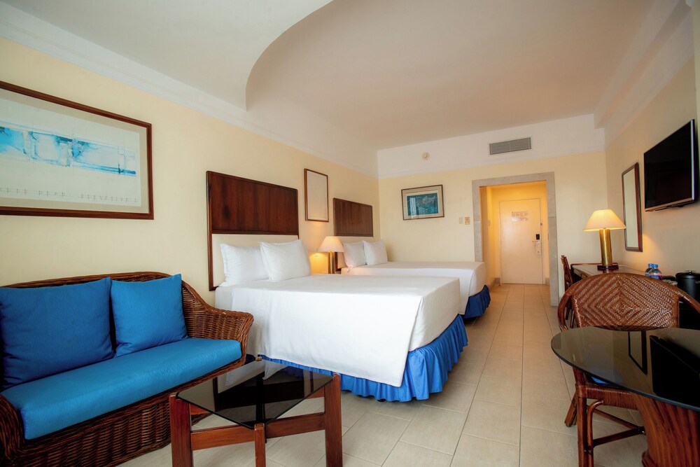 Double Room, 2 Double Beds, City View photo 1