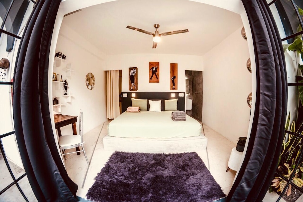 Superior Suite, 1 King Bed