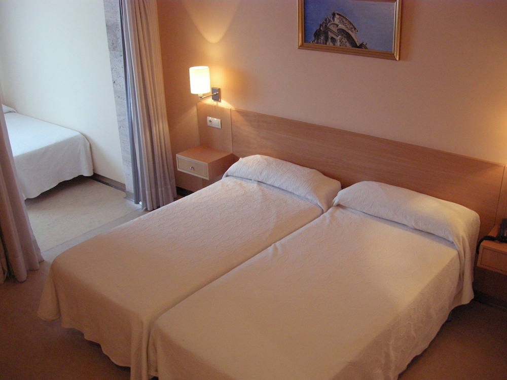 Triple Room photo 3
