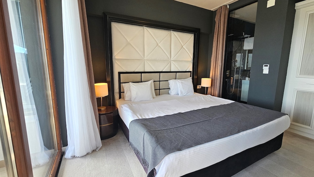 Panoramic Suite, Balcony, Sea View