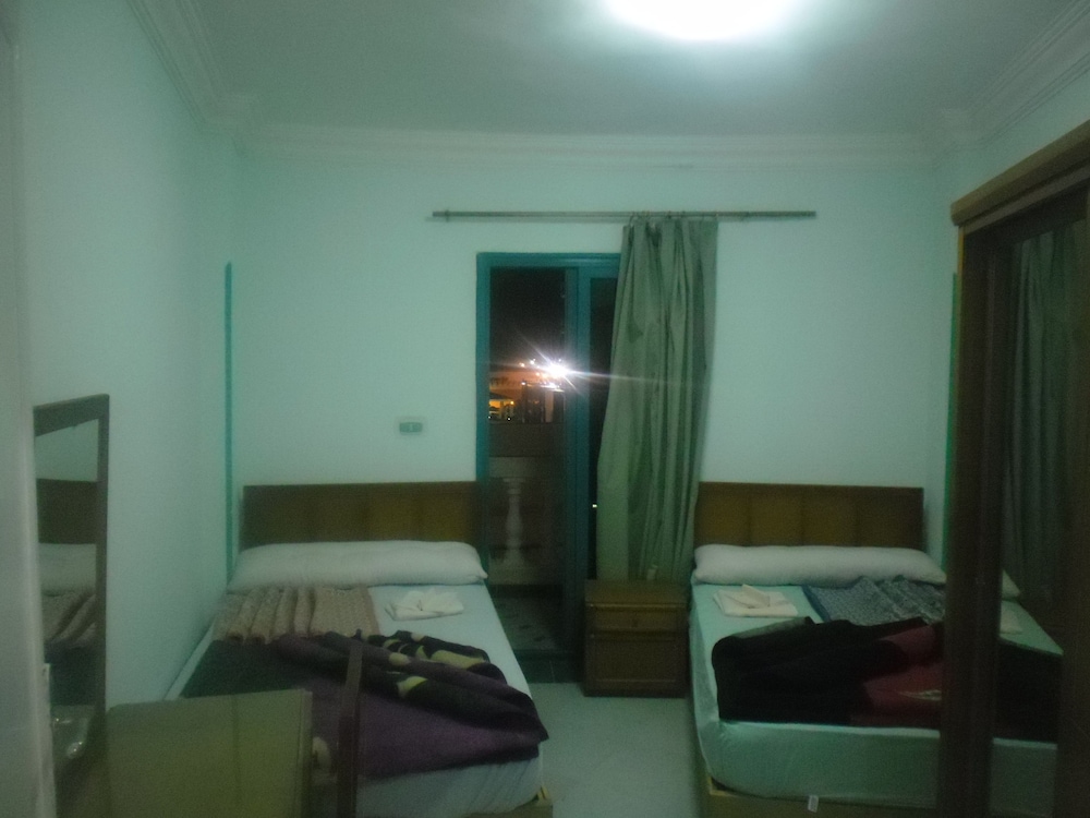 Apartment, 3 Bedrooms, Sea View