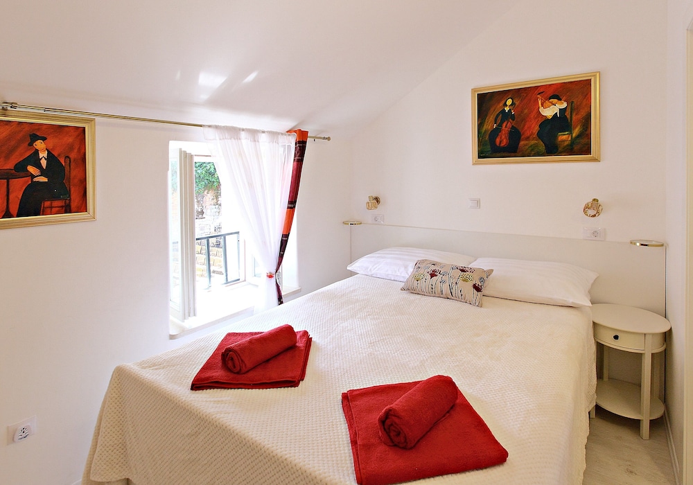 Comfort Single Room