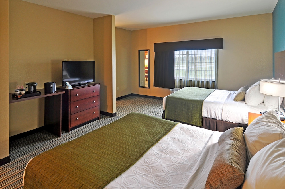 Suite, 2 Queen Beds, Non Smoking, Kitchen