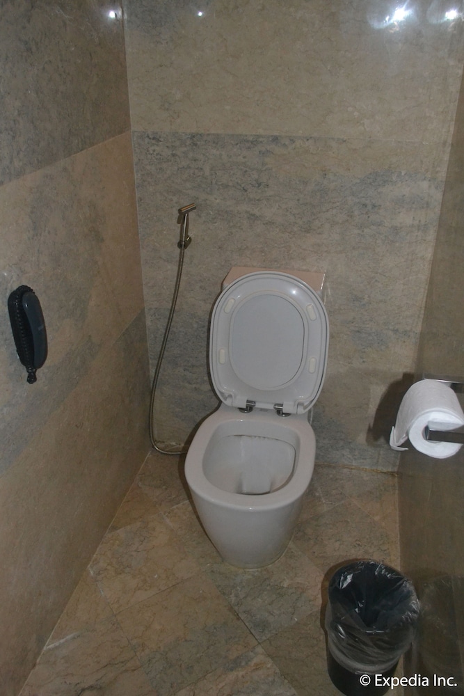 Executive Room - Photo 4