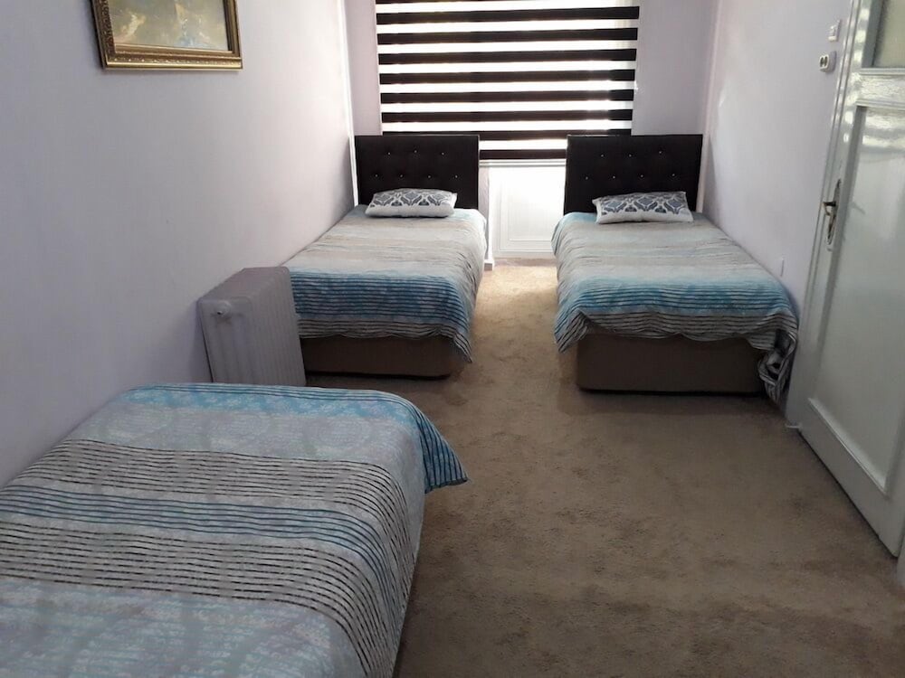 Triple Room photo 2