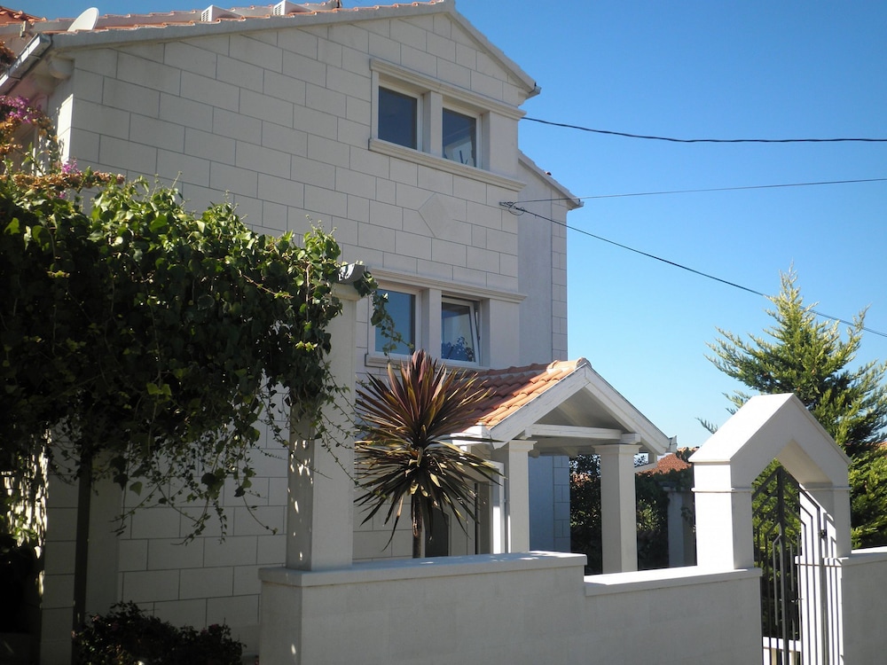 Apartment (Aldica - 300 m from sea - A3(2+1))