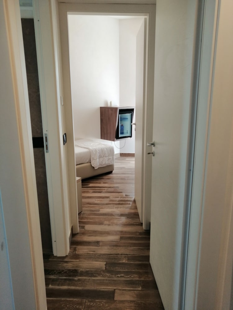 Standard Room, 2 Bedrooms, Connecting Rooms photo 3