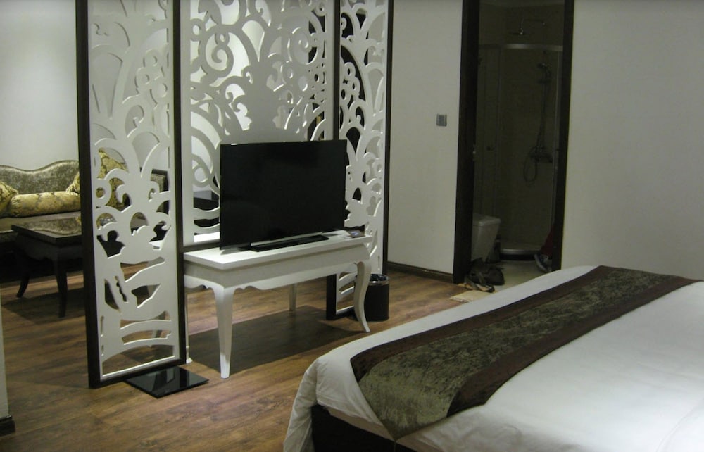 Suite photo 1