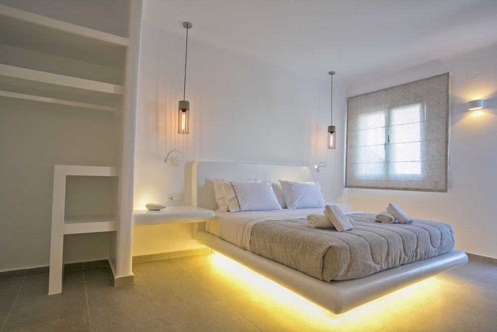 Deluxe Double Room - Photo 1