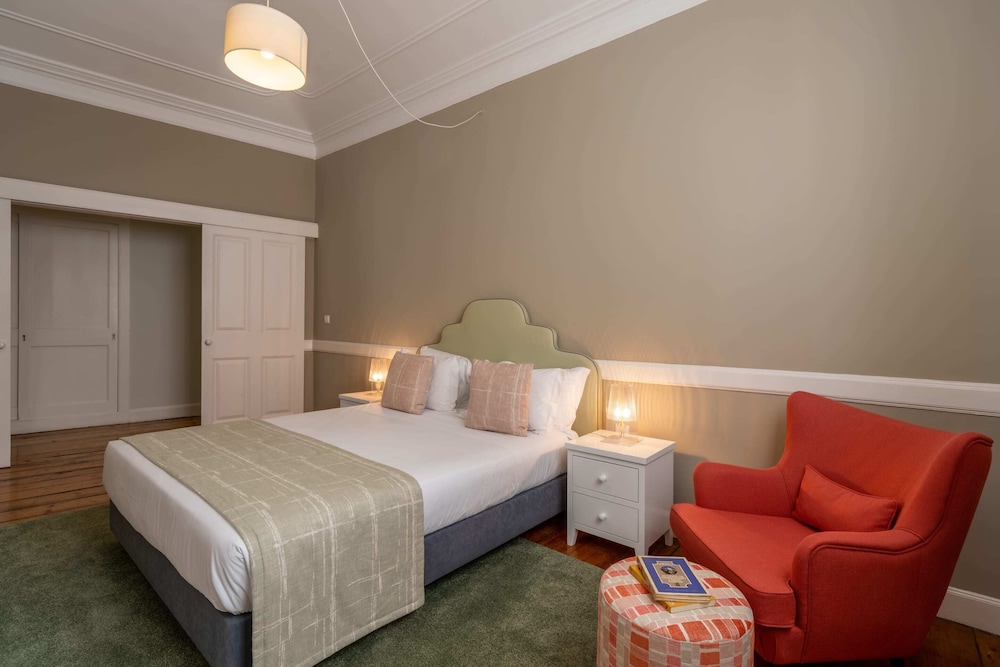 City Apartment, 1 Queen Bed with Sofa bed photo 1