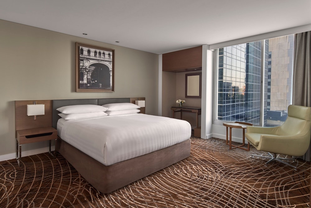 Suite, 1 Bedroom, City View - Photo 3