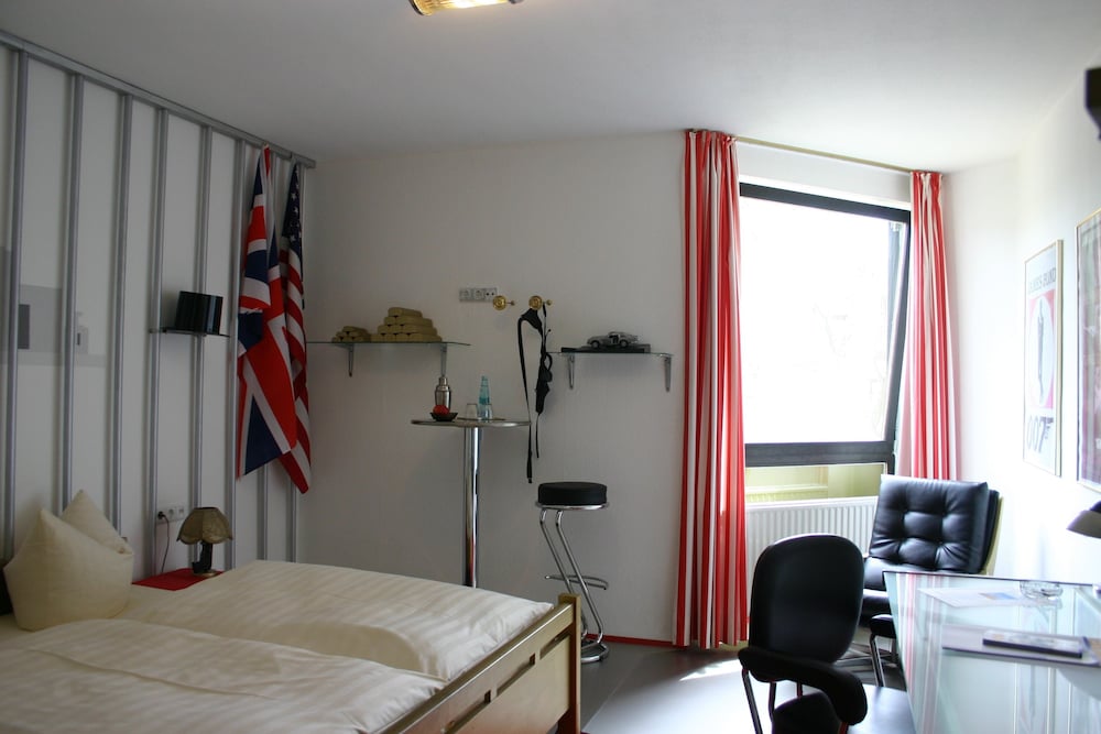 Gold Double Room Smoking photo 1