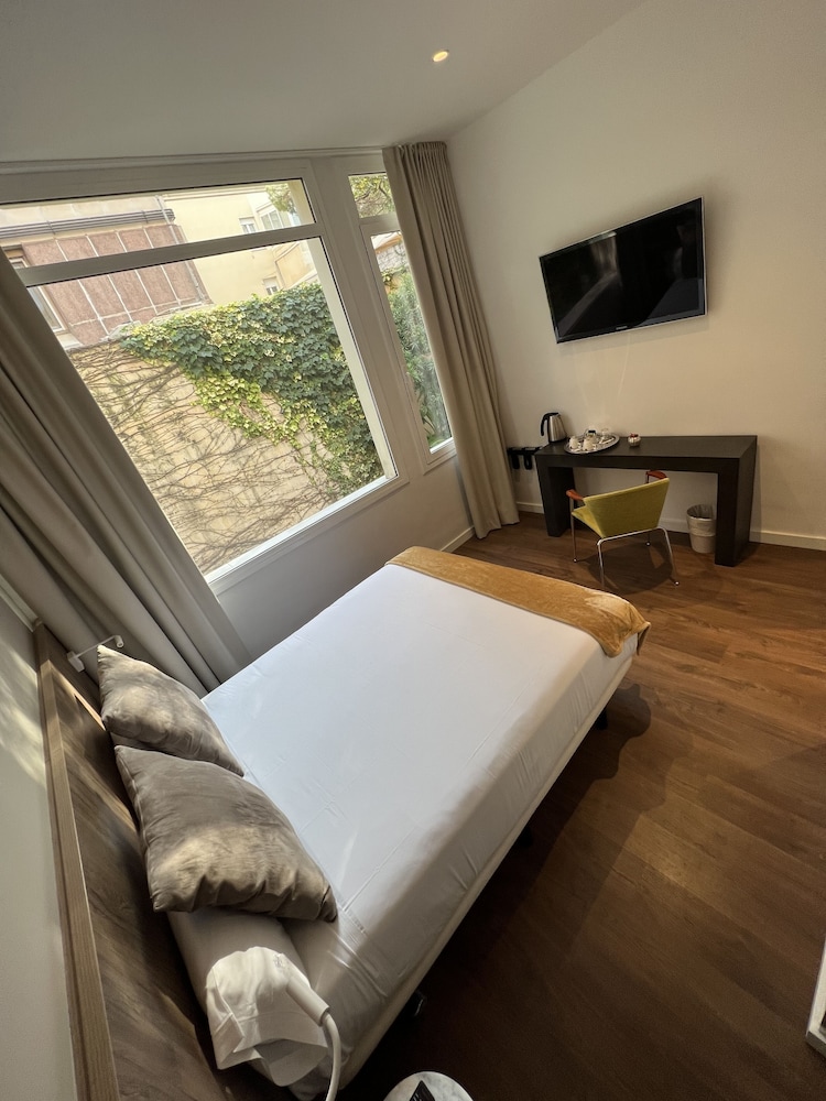 Economy Single Room photo 2