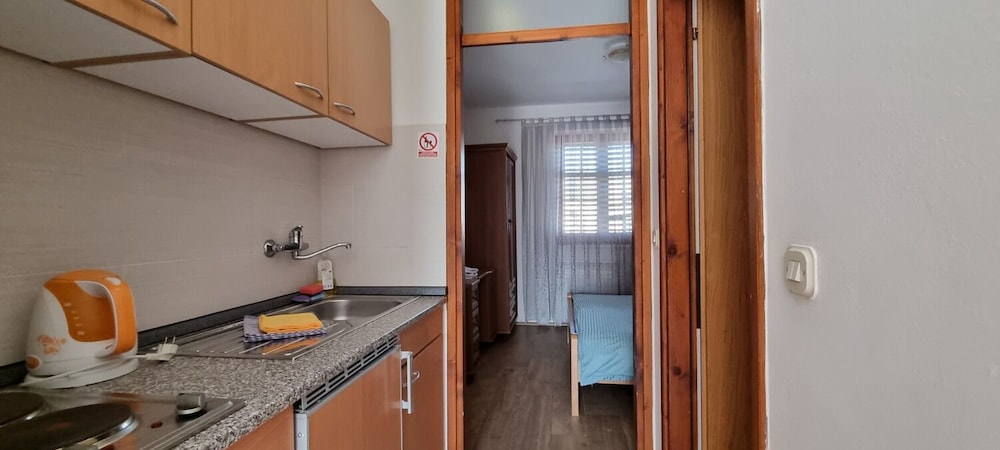 Apartment (Mark - 10 m from sea - A5(2+2))