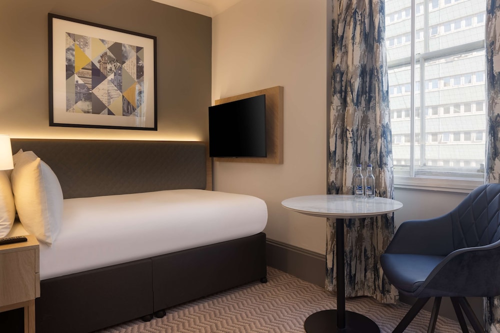 Room, 1 Twin Bed - Photo 4