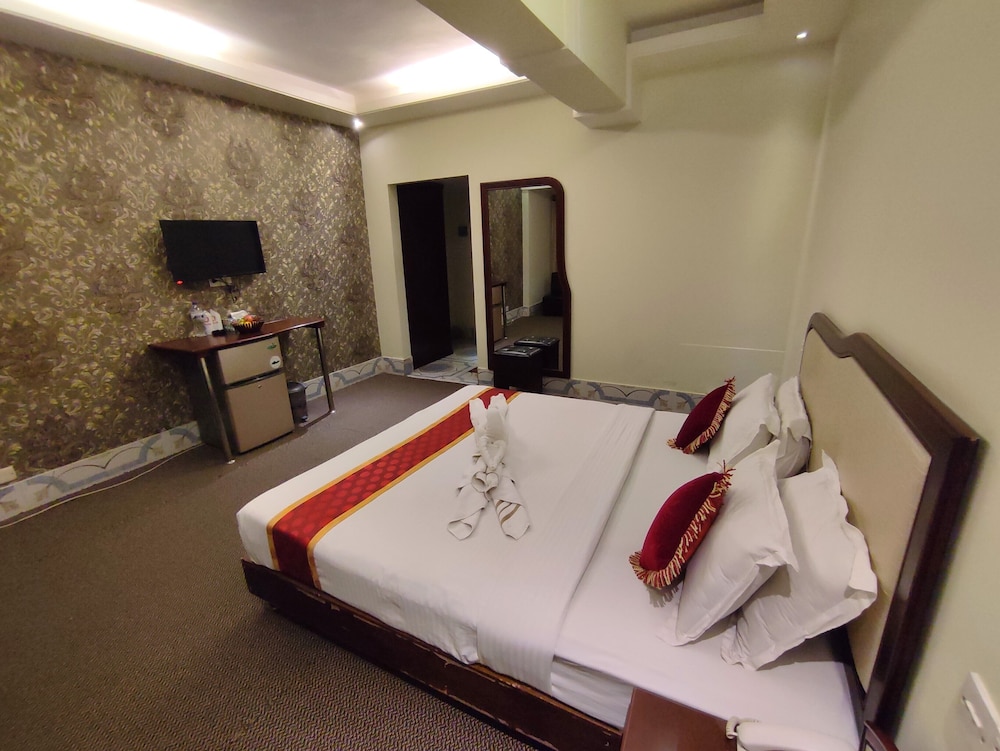 Deluxe Double Room photo 3