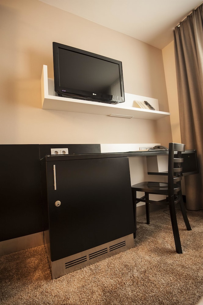 Comfort Single Room, Non Smoking, Courtyard View photo 1