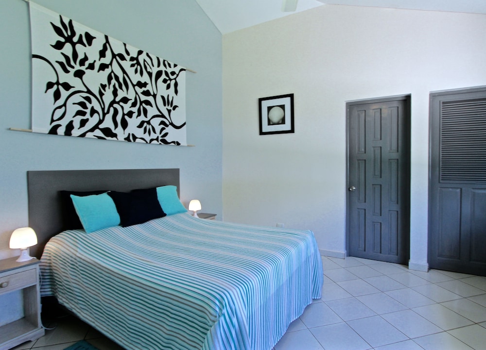 Villa, 4 Bedrooms photo 3