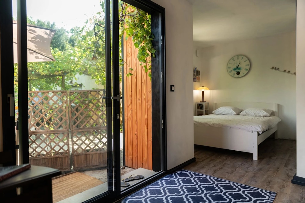 Apartment, Patio, Garden View