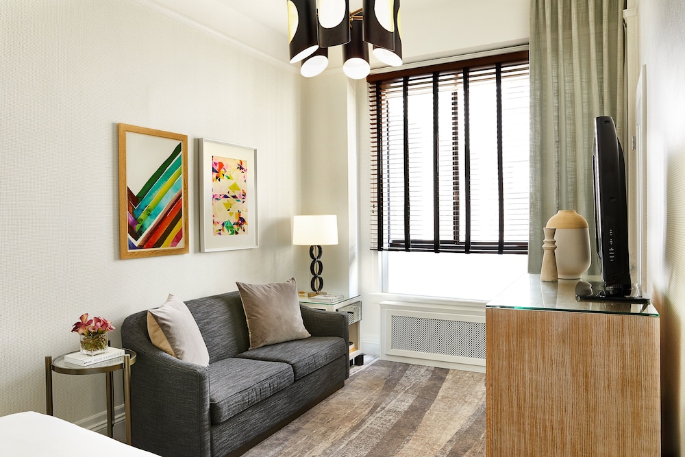 Deluxe Room (Full) - Photo 2