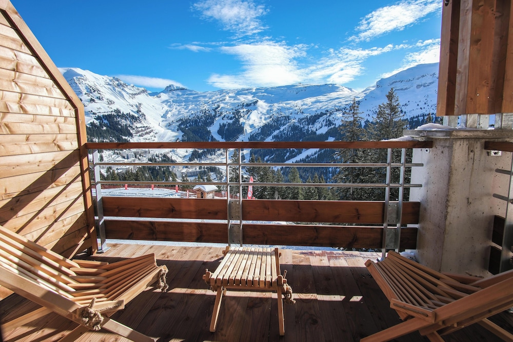 Premium Triple Room, Balcony, Mountain View photo 3
