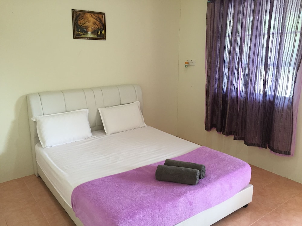 Double Room (Tok Wan) photo 2