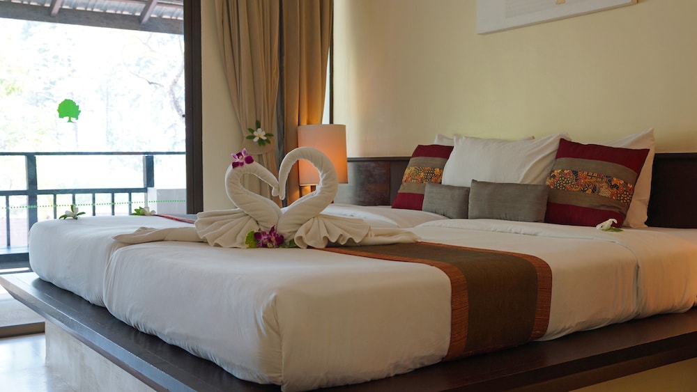 Deluxe Room - Photo 4