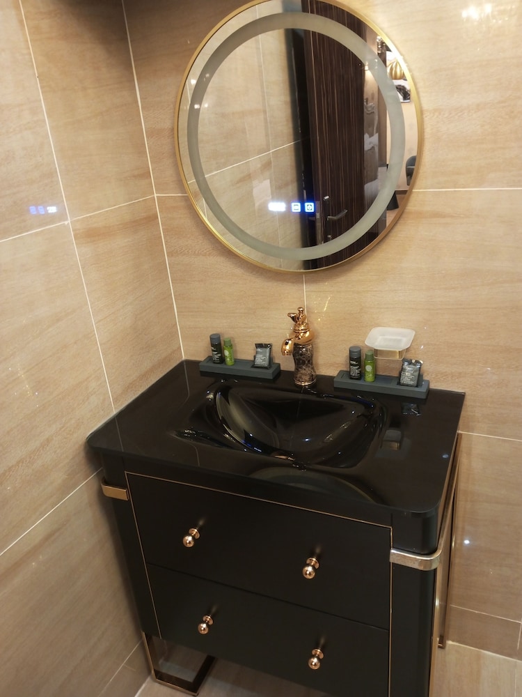 Superior Room - Photo 11