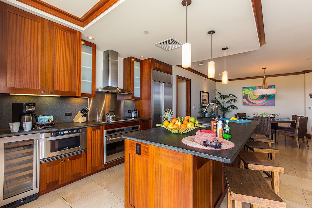 Condo, Multiple Beds, Balcony, Ocean View (Hale Leilani) photo 2